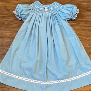 PRECIOUS Smocked Olaf dress -size 3T